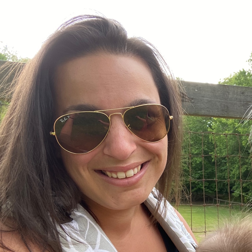 Meet your Posher, Michele